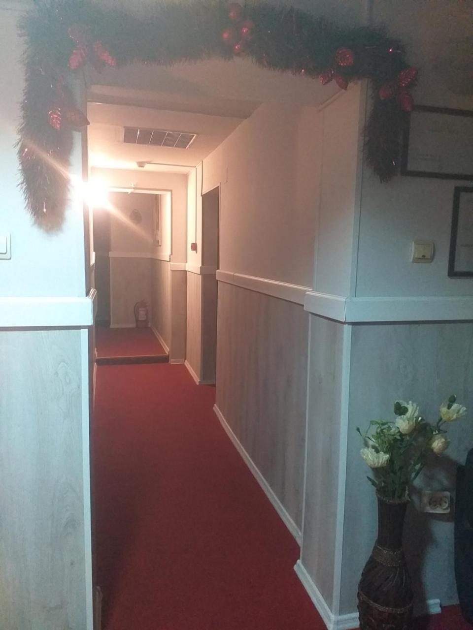Casa Anemyra Hotel Săcele Buitenkant foto