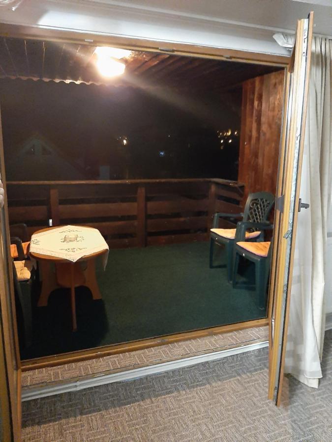 Casa Anemyra Hotel Săcele Buitenkant foto
